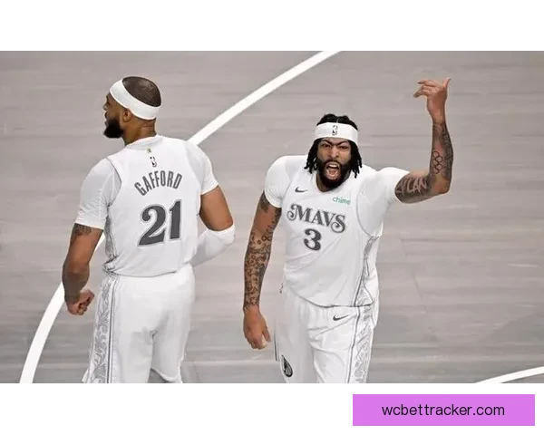 里夫斯谈艾顿与海斯各自优势打挡拆时专注正确决策